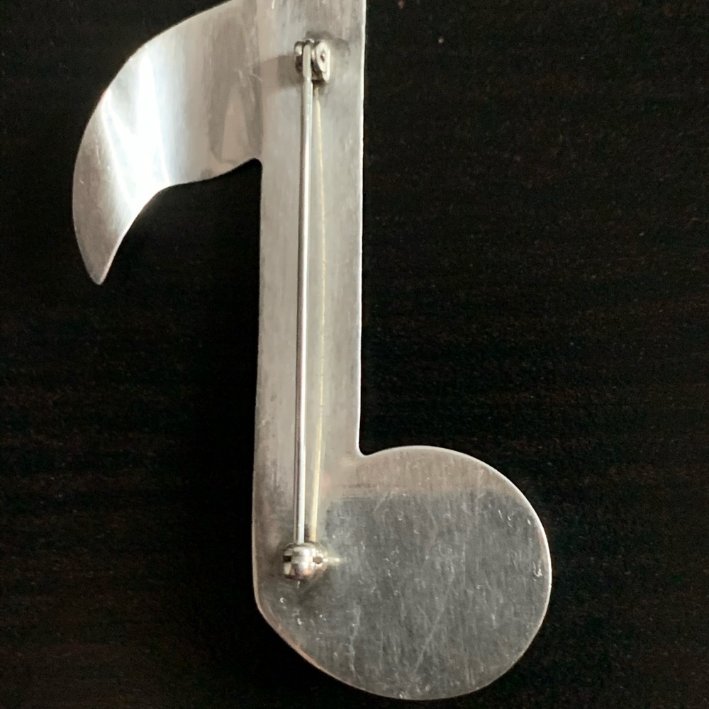 G Clef Pin2@$25 - Picture 3 of 3